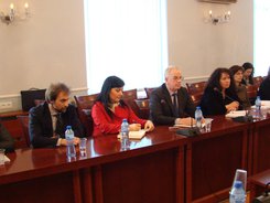 Паралелният износ на инсулин и други жизненоважни медикаменти трябва да се ограничи, за да  бъдат задоволени здравните потребности на българите
