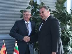 София и Берлин държат да се спазят точно правилата за нов дом на ЕМА