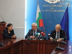 Министър Ананиев: Създали сме необходимата организация, така че нито едно дете да не остане без необходимата медицинска помощ