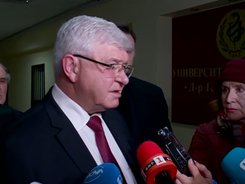 Плевенската болница е готова да преструктурира допълнително легла и да пренасочи медицински персонал от други структури към инфекциозната си клиника