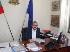 Д-р Тома Томов и лекари от столични болници обсъдиха бъдещи действия при увеличаване на броя на заразените с COVID-19 деца
