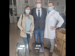 Шест кислородни концентратора, закупени от МЗ, получи днес СБАЛ по детски болести „Проф. Иван Митев“