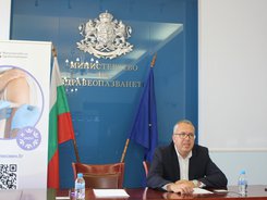 Проф. Иван Костов: При бременните COVID-19 протича по-тежко заради понижения имунитет – характерен за всяка бременност
