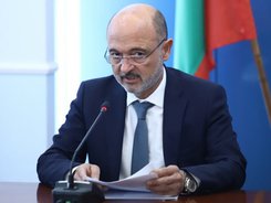 Д-р Асен Меджидиев, министър на здравеопазването, в интервю за БНР, „Неделя 150“
