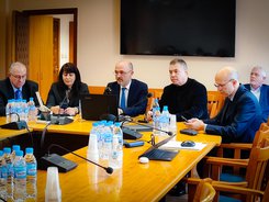 Министър Меджидиев: Цените на клиничните пътеки се увеличават с 8%, а на медико-диагностичните дейности – с 18%