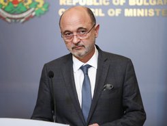 Министър Меджидиев: България ще разполага с първия хеликоптер от заложените в Плана за възстановяване и устойчивост още на 15 декември т. г.