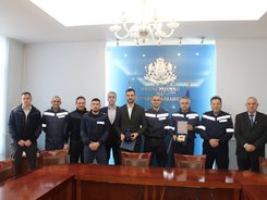 Зам.-министър Златанов връчи Почетни плакети на МЗ на д-р Теодор Цанков - лекар-реаниматор в УМБАЛ „Александровска“ и на екипа на II-ра дежурна смяна от 07 Районна служба „Пожарна безопасност и защита на населението“