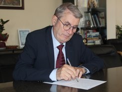 Министерството на здравеопазването забранява износа на инсулиновите лекарства